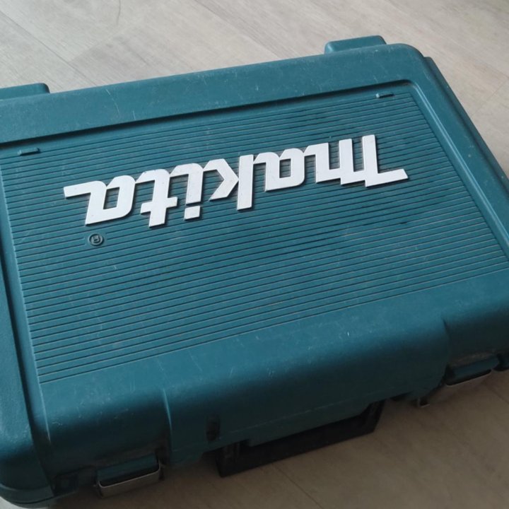 Шуроповерт Makita 12v. Li-ion