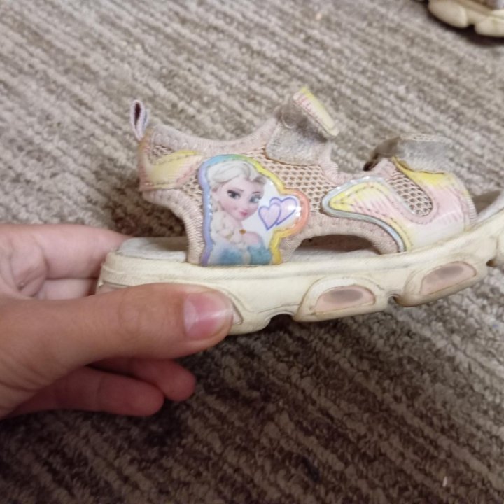 Обувь для девочки 22 размер