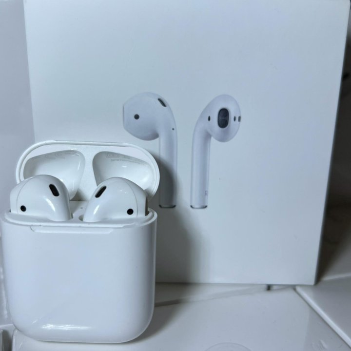 Apple AirPods 2