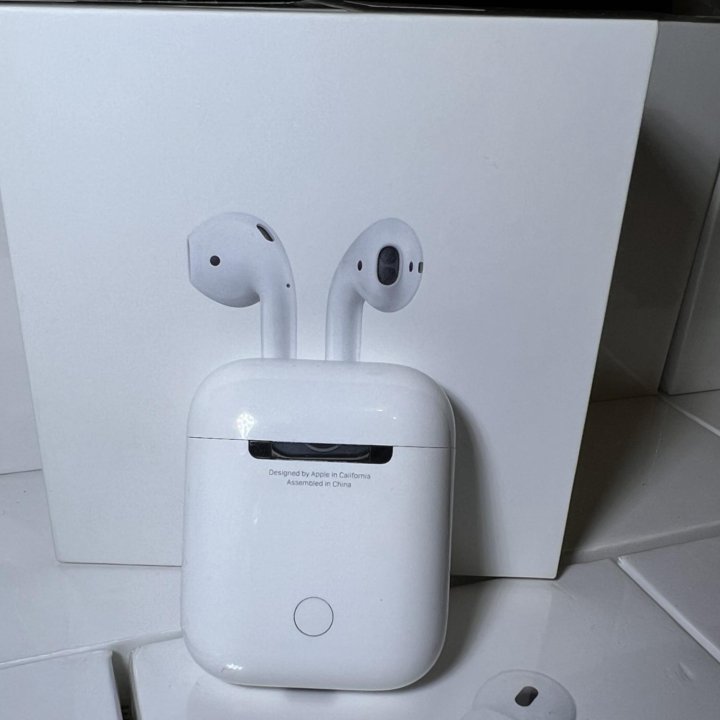 Apple AirPods 2