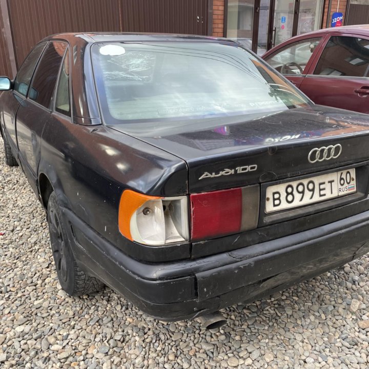 Audi 100, 1992