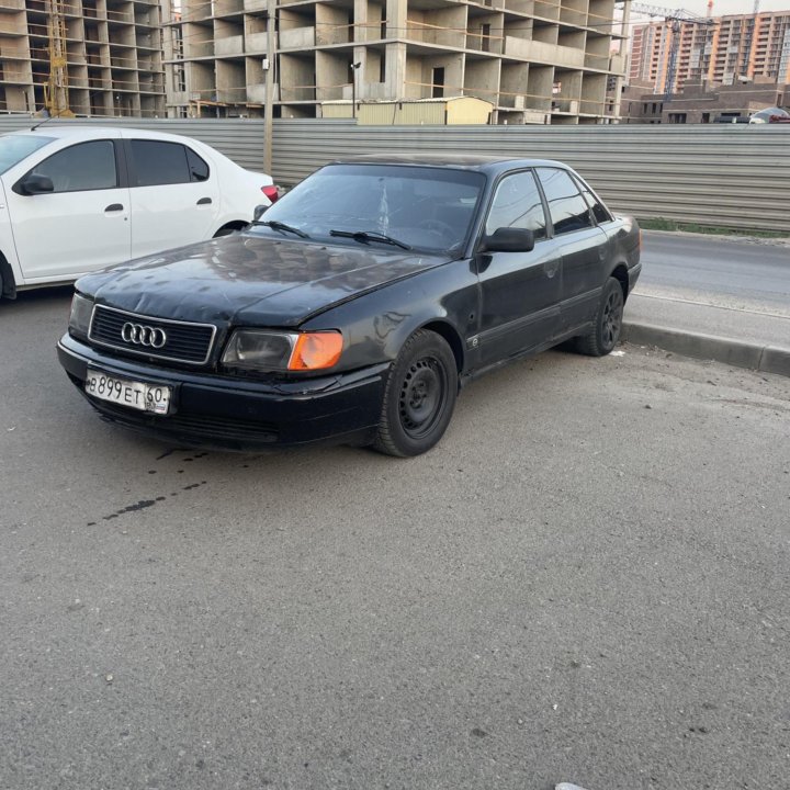 Audi 100, 1992