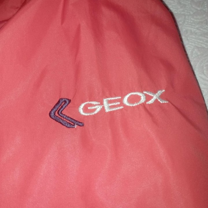 Ветровка geox