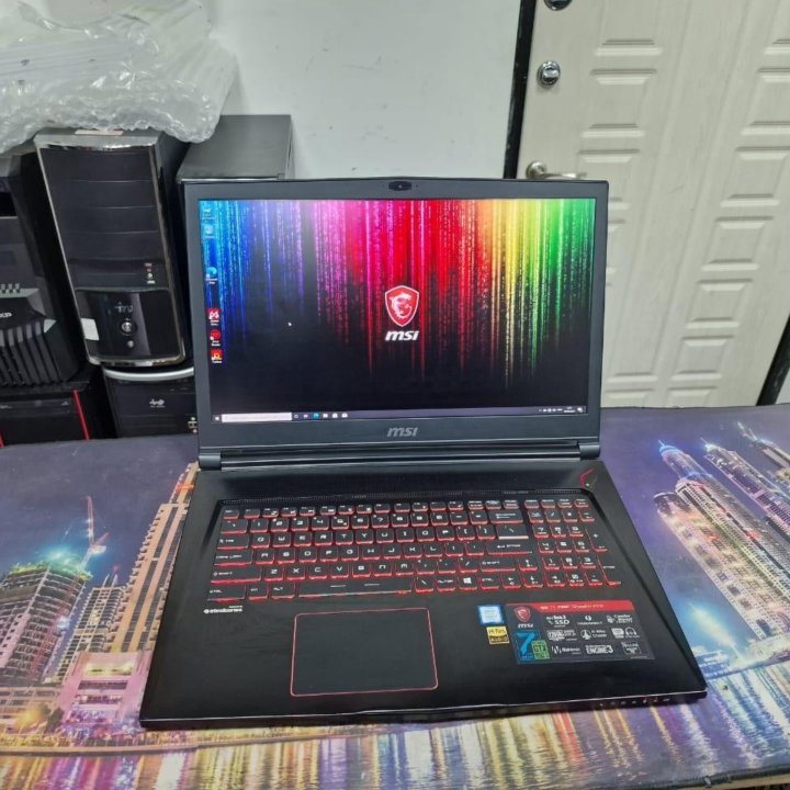 MSI i7-7700Hq 16gb 17.3