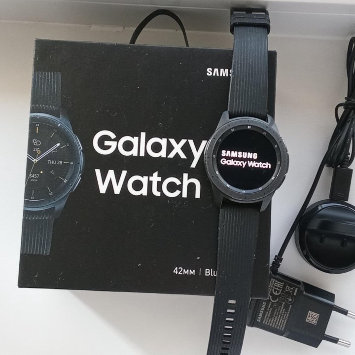 Часы Samsung Galaxy Watch (SM-R810) 42 мм