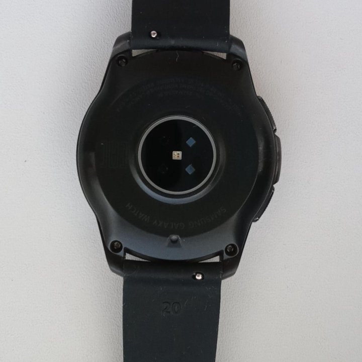 Часы Samsung Galaxy Watch (SM-R810) 42 мм