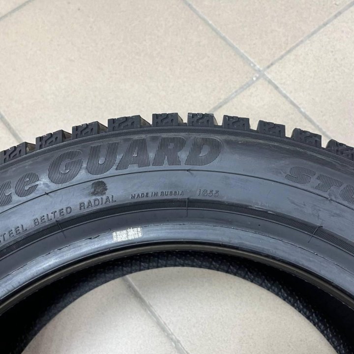 Yokohama Ice Guard Stud IG55 195/55 R15 89T