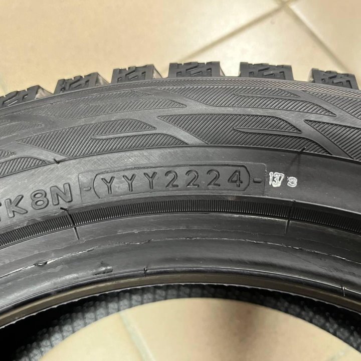 Yokohama Ice Guard Stud IG55 195/55 R15 89T