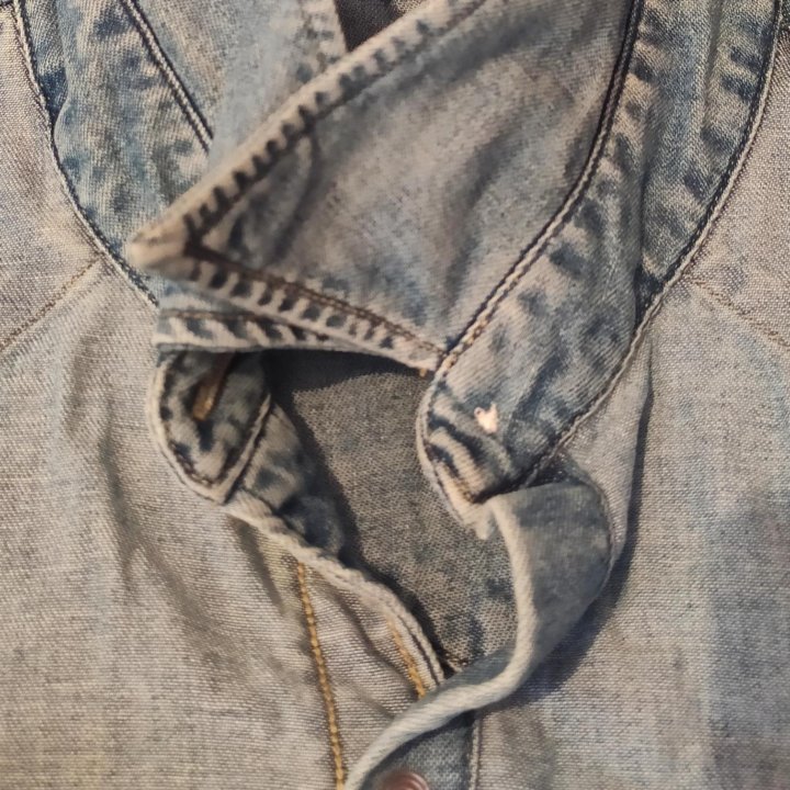 Джинсовая рубашка Levis (L, 48-50)