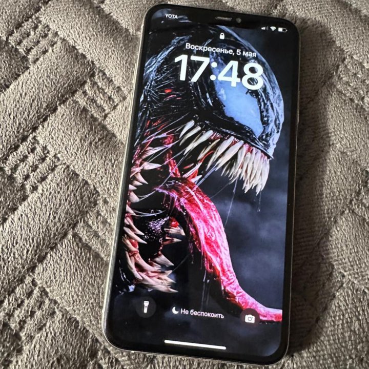 iPhone 11 Pro Max 256, JBL