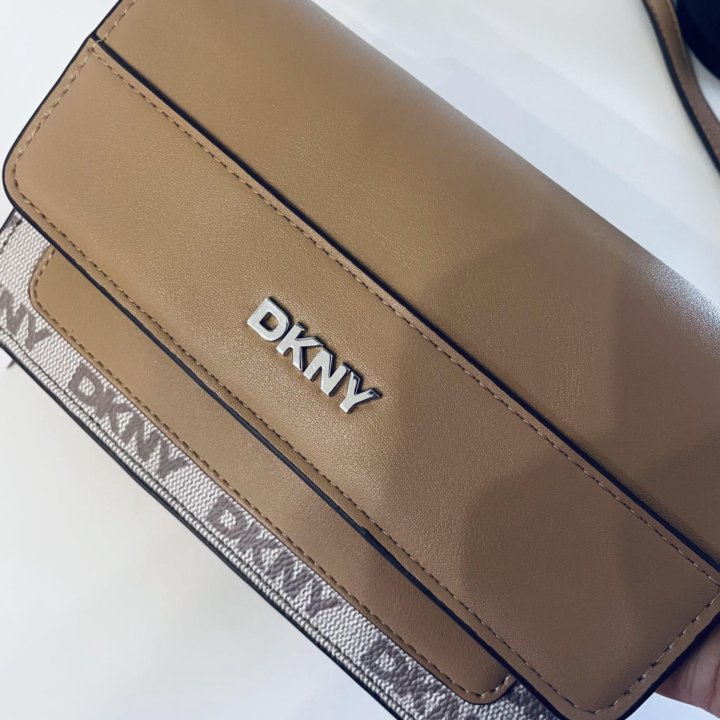 Сумка DKNY ( новая ,оригинал)