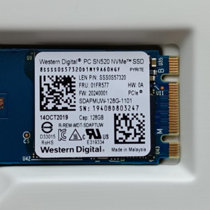 Жёсткий диск SSD M.2 western digital 128Gb