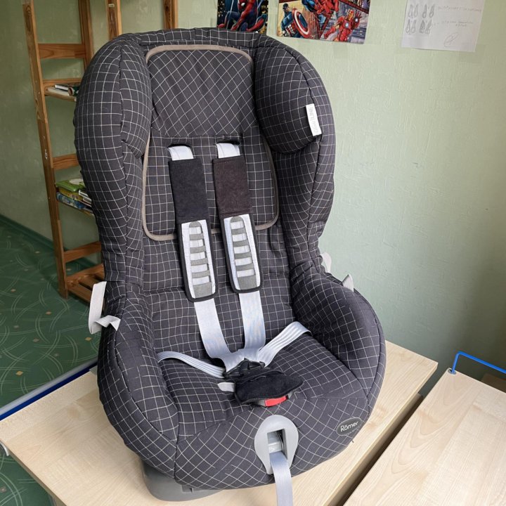 Кресло Britax Romer, 9-18