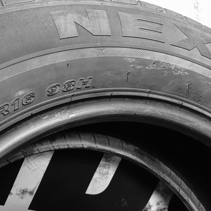 215/65R16 Nexen N'PRIZ RH1 одна