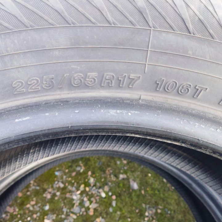 Yokohama Ice Guard IG65 225/65 R17