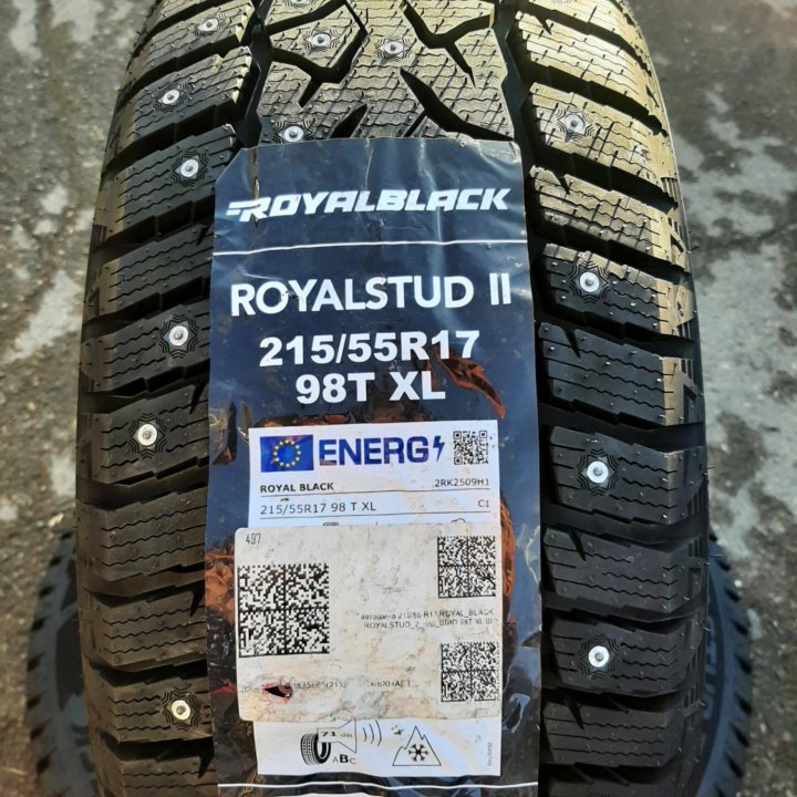 215/55 R17 98T Royal Black Royal Stud II