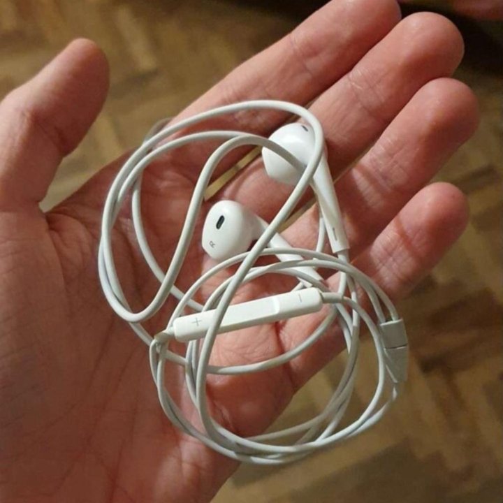 Наушники Earpods