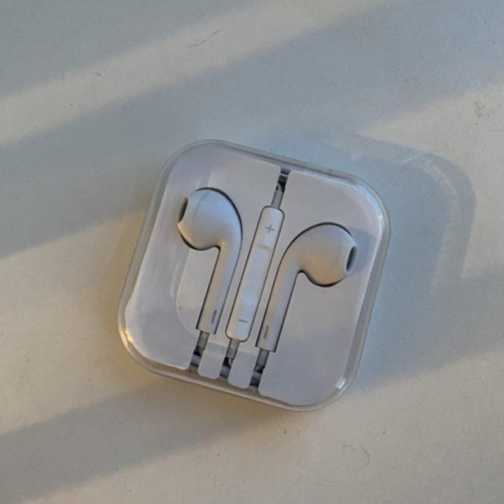 Наушники Earpods