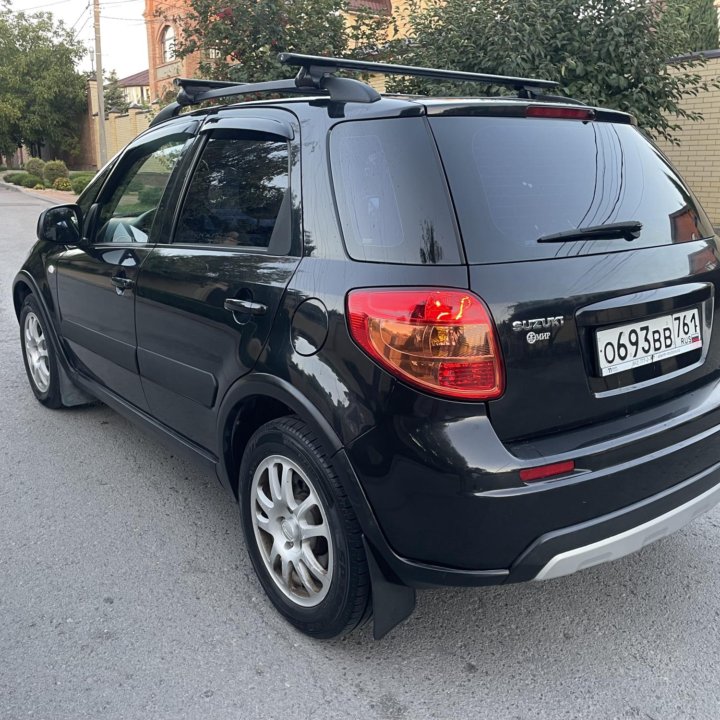 Suzuki SX4, 2010