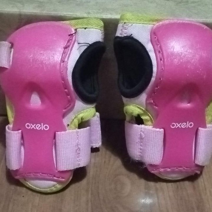 Коньки роликовые