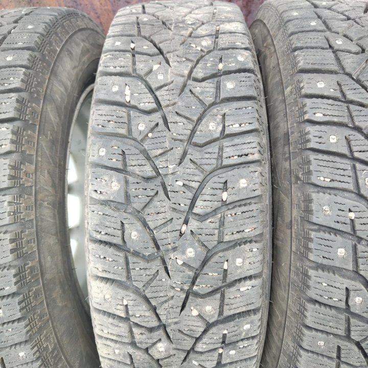 Bridgestone Spike-2 175/70/14 2020 г.в Япония