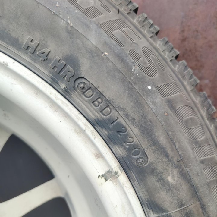 Bridgestone Spike-2 175/70/14 2020 г.в Япония