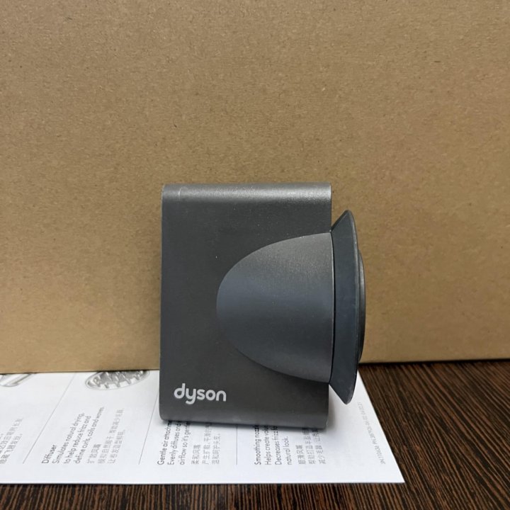 Фен Dyson hd08