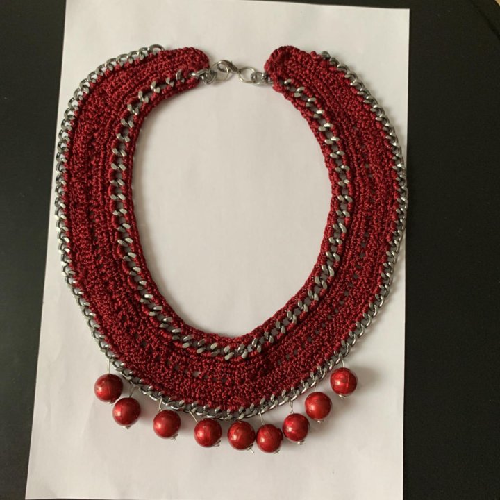 Ожерелья ручной работы