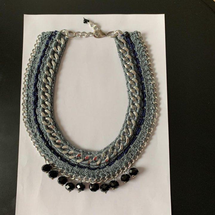 Ожерелья ручной работы