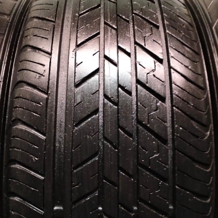 225/60 R18 Dunlop Grandtrek ST30