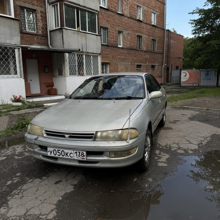 Toyota Carina, 1995