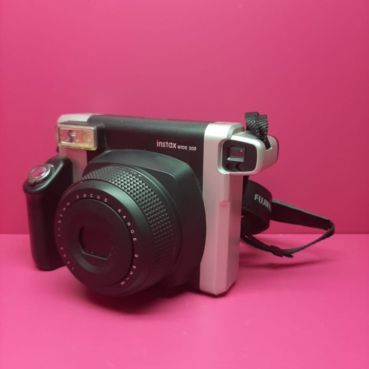 Моментальная фотокамера Fujifilm Instax Wide 300