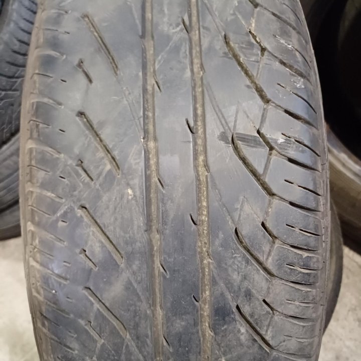 Dunlop 205/60/16, 1шина