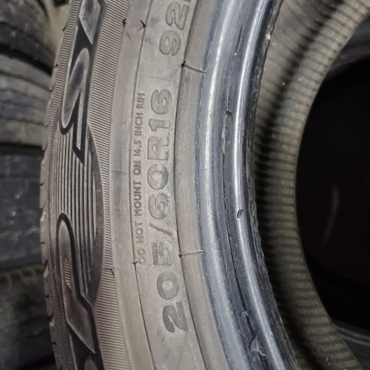 Dunlop 205/60/16, 1шина