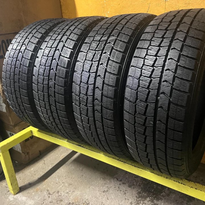 Зимние шины Dunlop Winter Maxx R17 Япония 1сезон