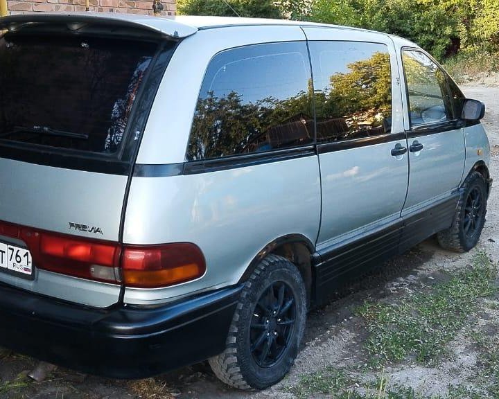 Toyota Previa, 1993