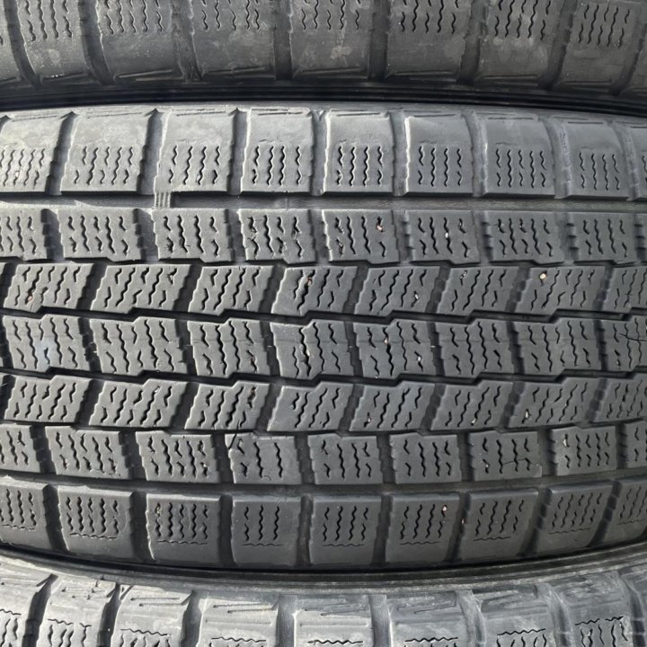 Комплект шин Falken 205/60R16