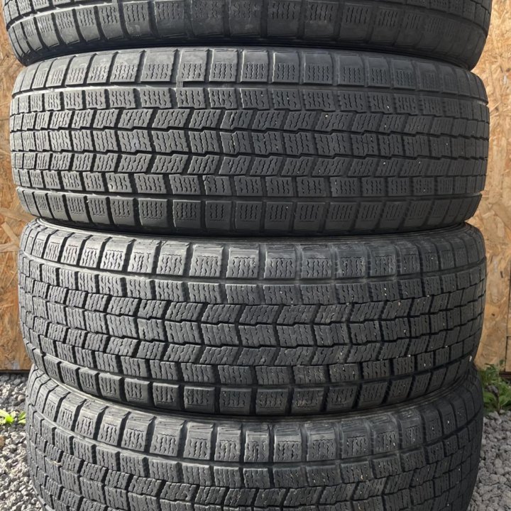 Комплект шин Falken 205/60R16