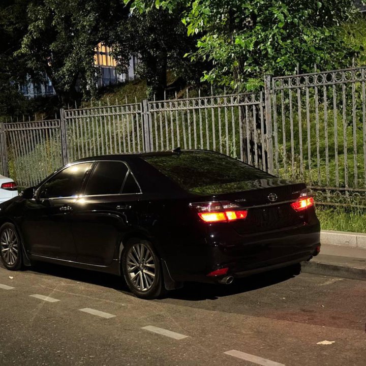 Toyota Camry, 2016