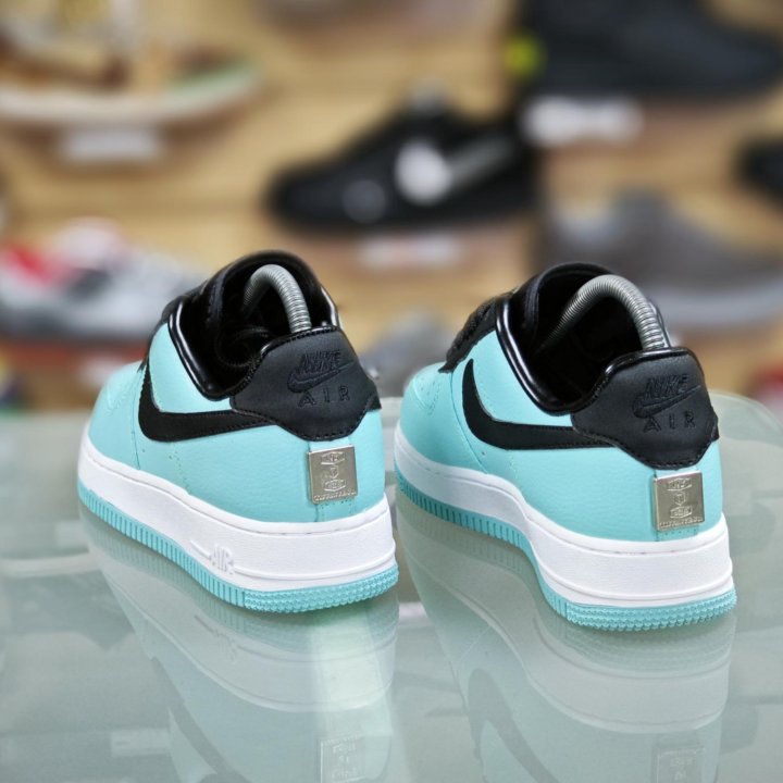 Кроссовки Nike air Force Tiffany