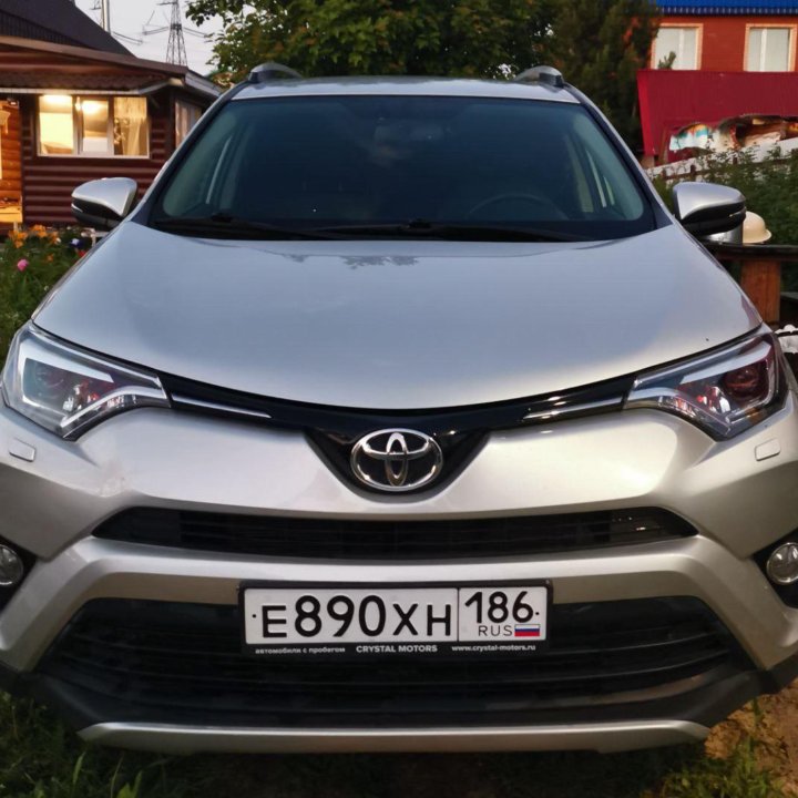 Toyota RAV4, 2018