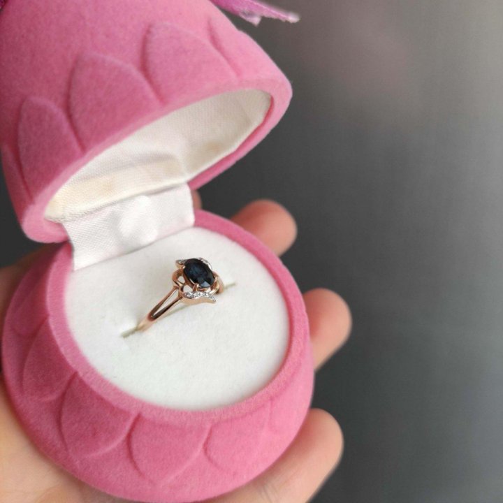 Золотое кольцо 585