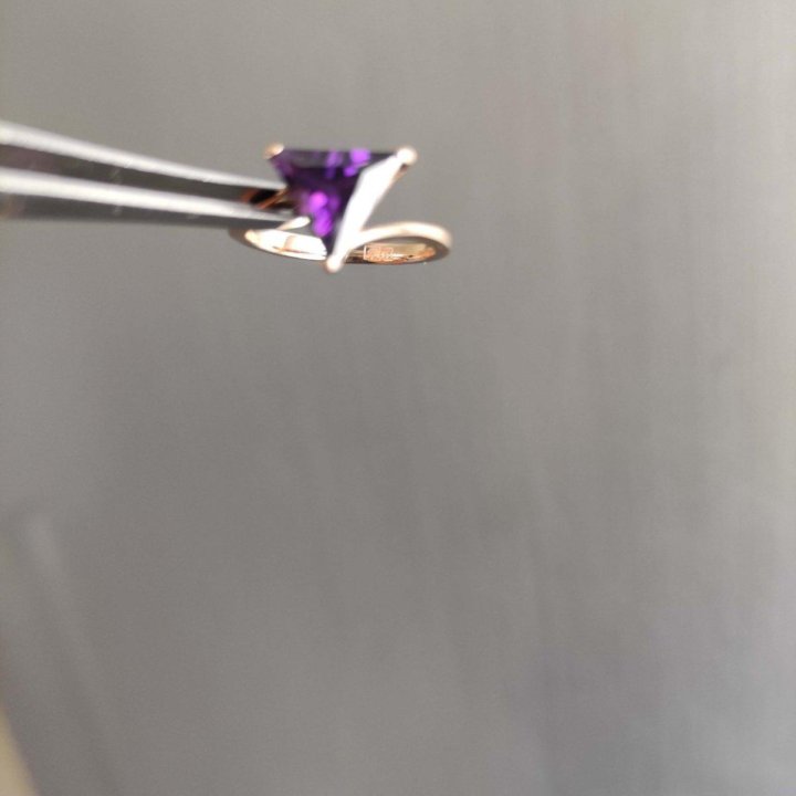 Золотое кольцо 585