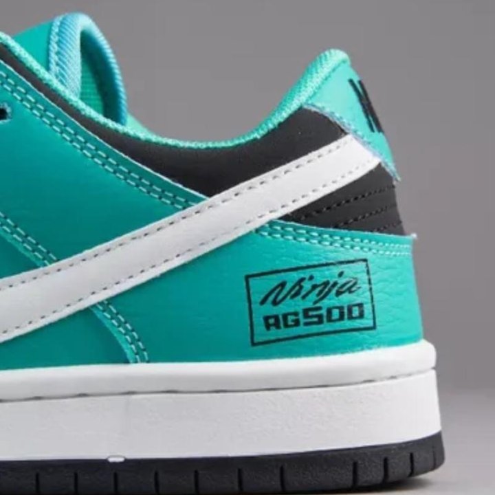 Кроссовки Nike SB Dunk Tiffany