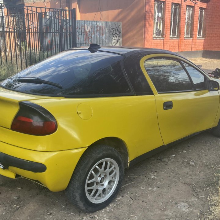 Opel Tigra, 1996