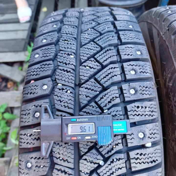 205/65 R15 Viatti Brina Nordico