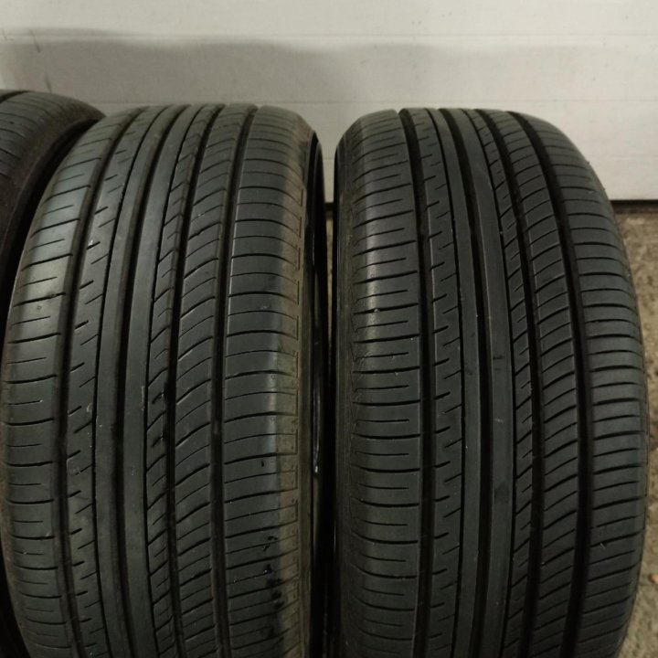 225/55R17 Yokohama Advan dB V552 (Артикул 7761)