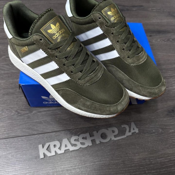 Кроссовки Adidas iniki