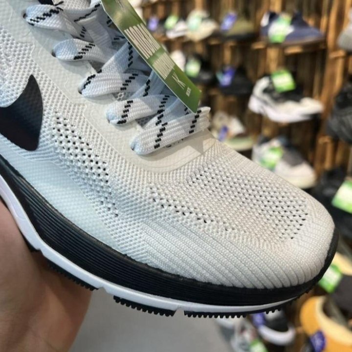 Кроссовки Nike Air Zoom