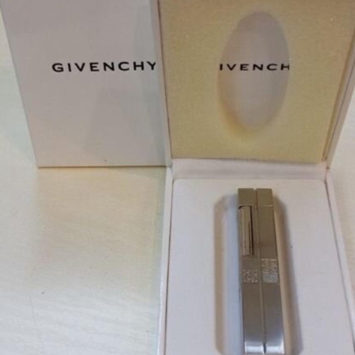 Зажигалка GIVENCHY